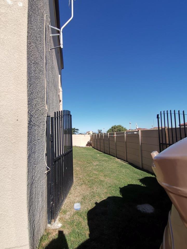 3 Bedroom Property for Sale in Admirals Park Western Cape